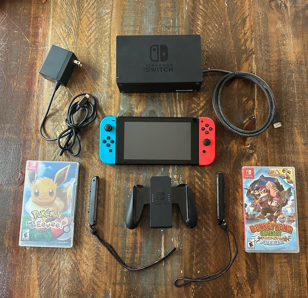 Nintendo Switch (HAC-001) Bundle 2 Games Pro Controller, Dock, Charger, Joy Cons